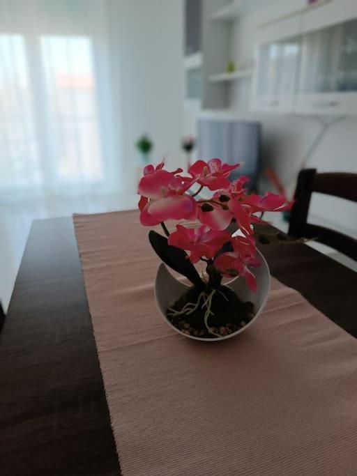 Flori'S Home Bergamo Luaran gambar